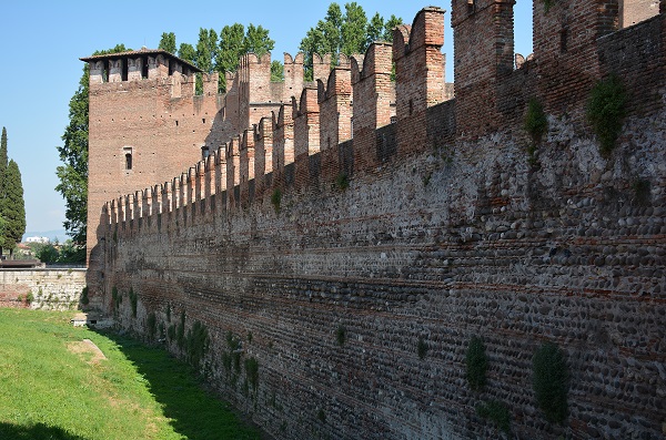 Castelvecchio enceintes