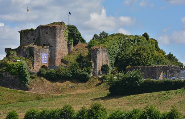 Chateau de tiffauges 6