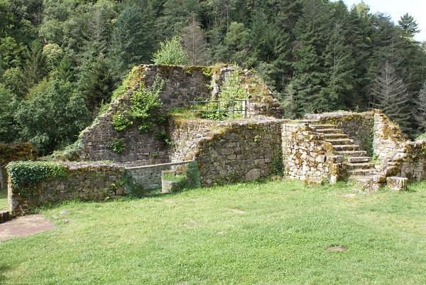 Gimel les cascades ruines chateau de la roche haute 19 5