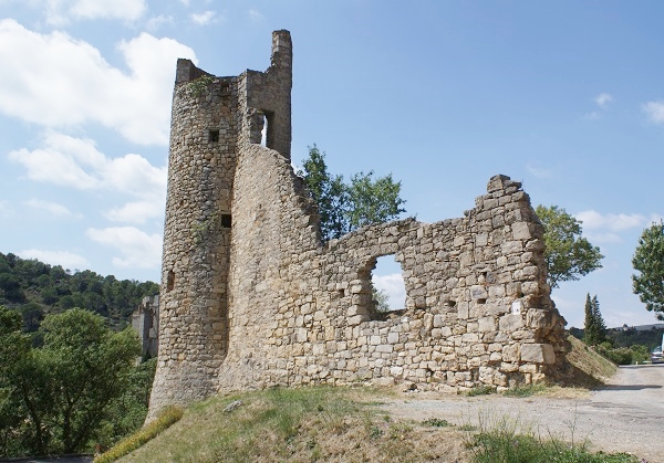 Lagrasse tour plaisance remparts 11 218