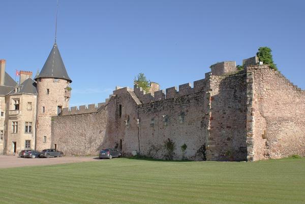 Lapalisse chateau de la palice 03 4